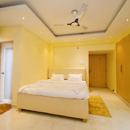 Airport Residency Hotel Ранчі Екстер'єр фото