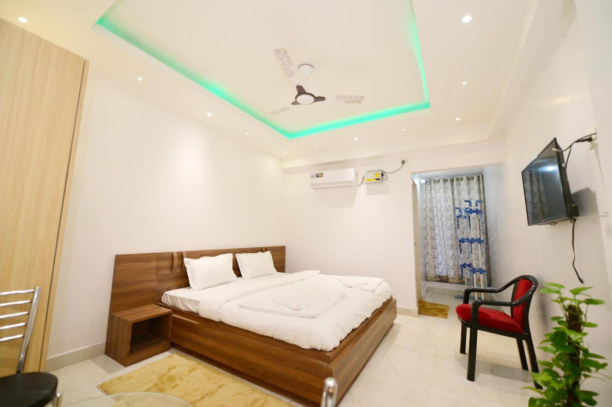 Airport Residency Hotel Ранчі Екстер'єр фото